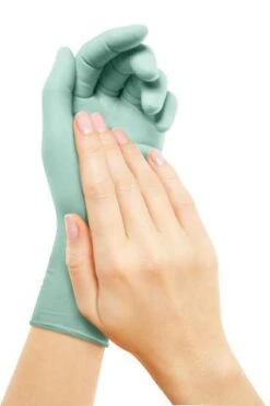 SUN® Aloetouch Ice, Green Nitrile Gloves, 200 Ct