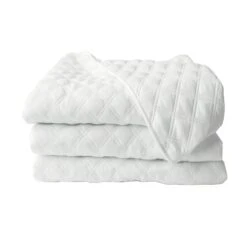 SUN® Sposh Microfiber Quilted Blanket 25 SUN® Sposh Microfiber Quilted Blanket -Makeup Care Products Store JL140 1 clipped rev 1 dd9251b8 22ea 47bc a1b6 2e3bbd11a7cb