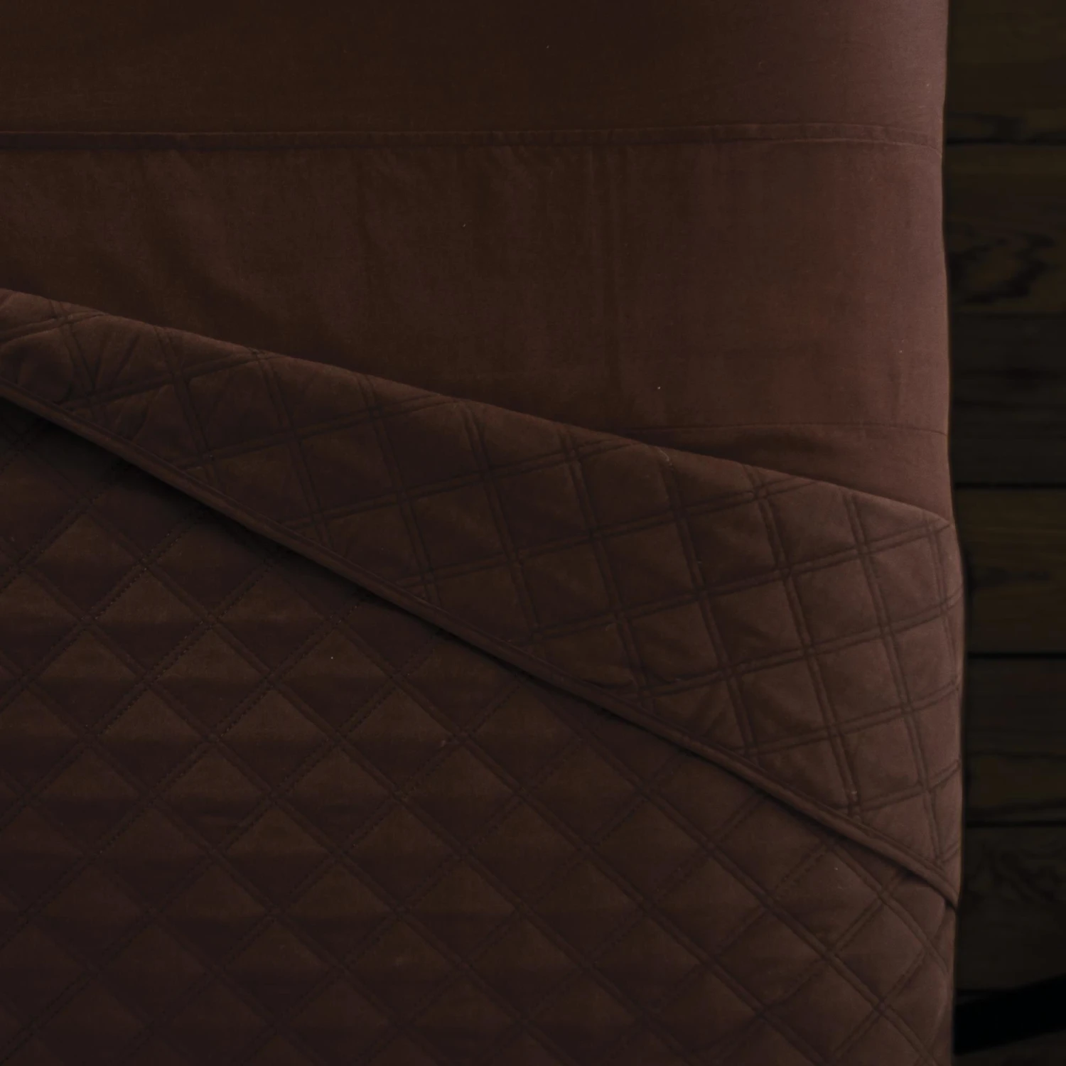 SUN® Sposh Microfiber Quilted Blanket 5 SUN® Sposh Microfiber Quilted Blanket - Image 5