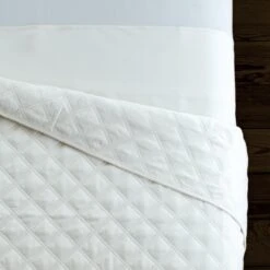 SUN® Sposh Microfiber Quilted Blanket 16 SUN® Sposh Microfiber Quilted Blanket -Makeup Care Products Store blankets coverlets throws spa blue 6380824657977